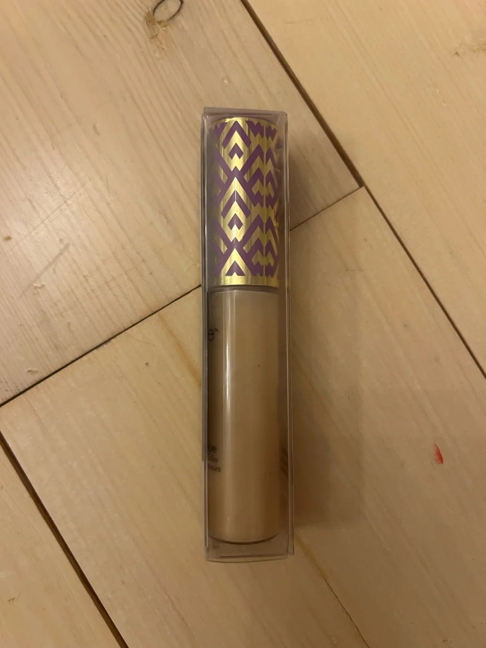 tarte Shape Tape Concealer in S20 Light Sand with Purple & Gold Cap